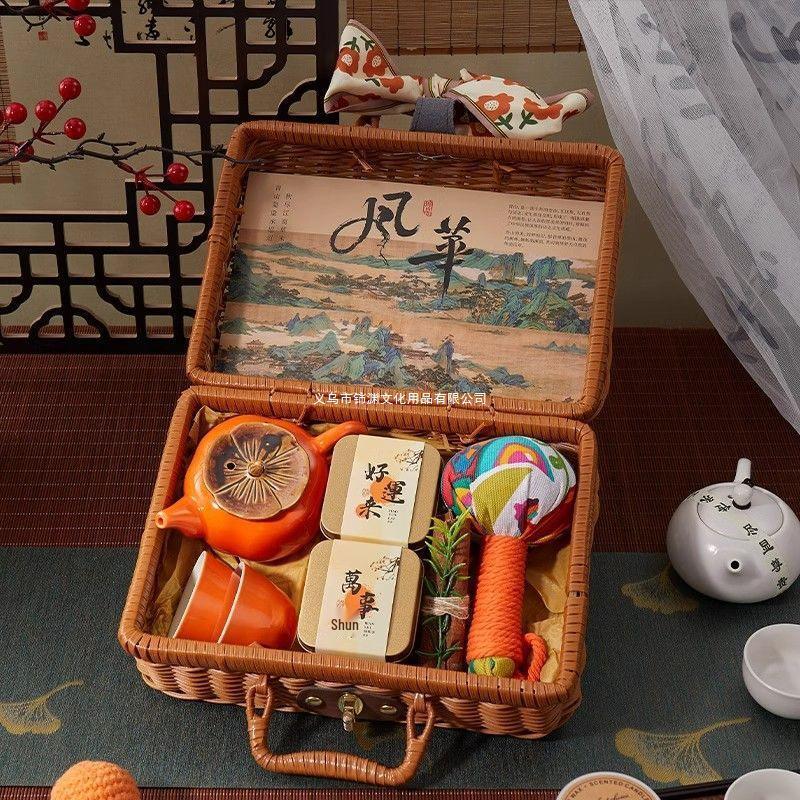 High-End Custom Gift: Practical Souvenir for Employees, Customers, Housewarmings & Teacher's Day