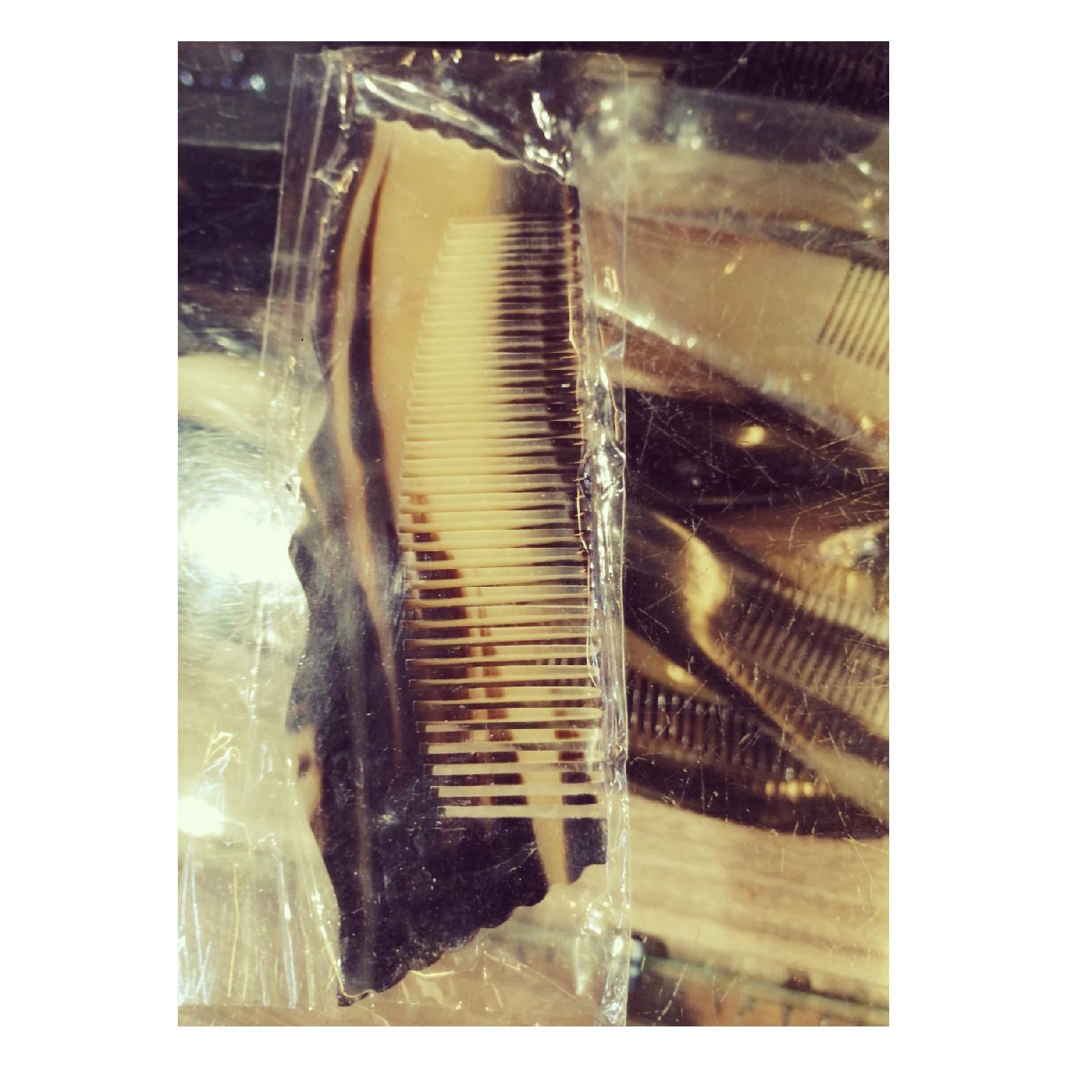 

Bone Comb Спеціальна конструкція Баранячий ріг чистий