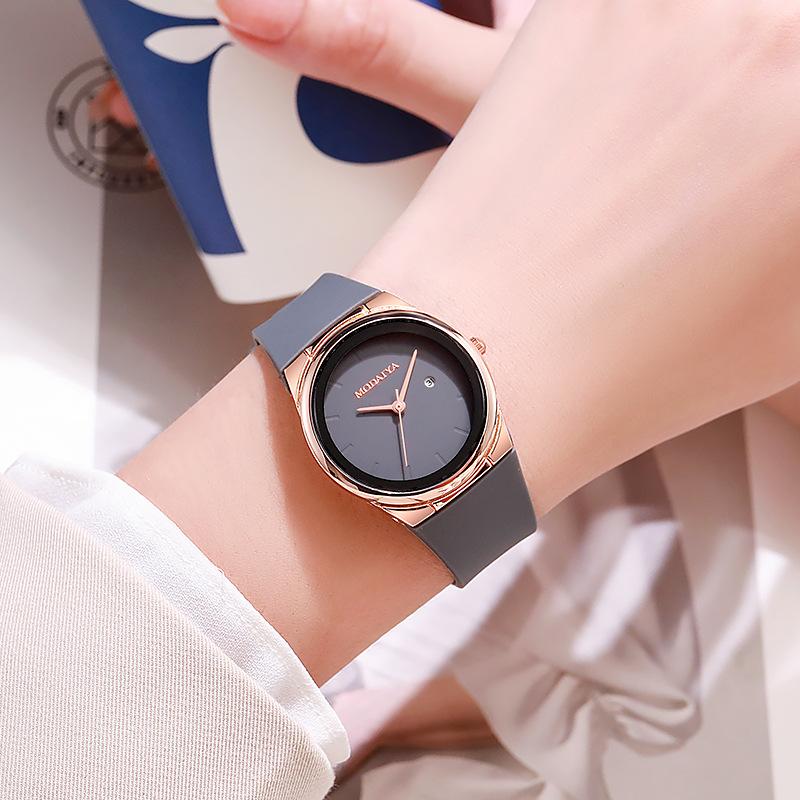 Simple Personality Small Disc Couple Watch Fashion Niche Student Female Sports Watch Quartz Watch One