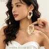 European and American Simple Hollow Ring Stud Earrings Atmospheric Retro Elegance
