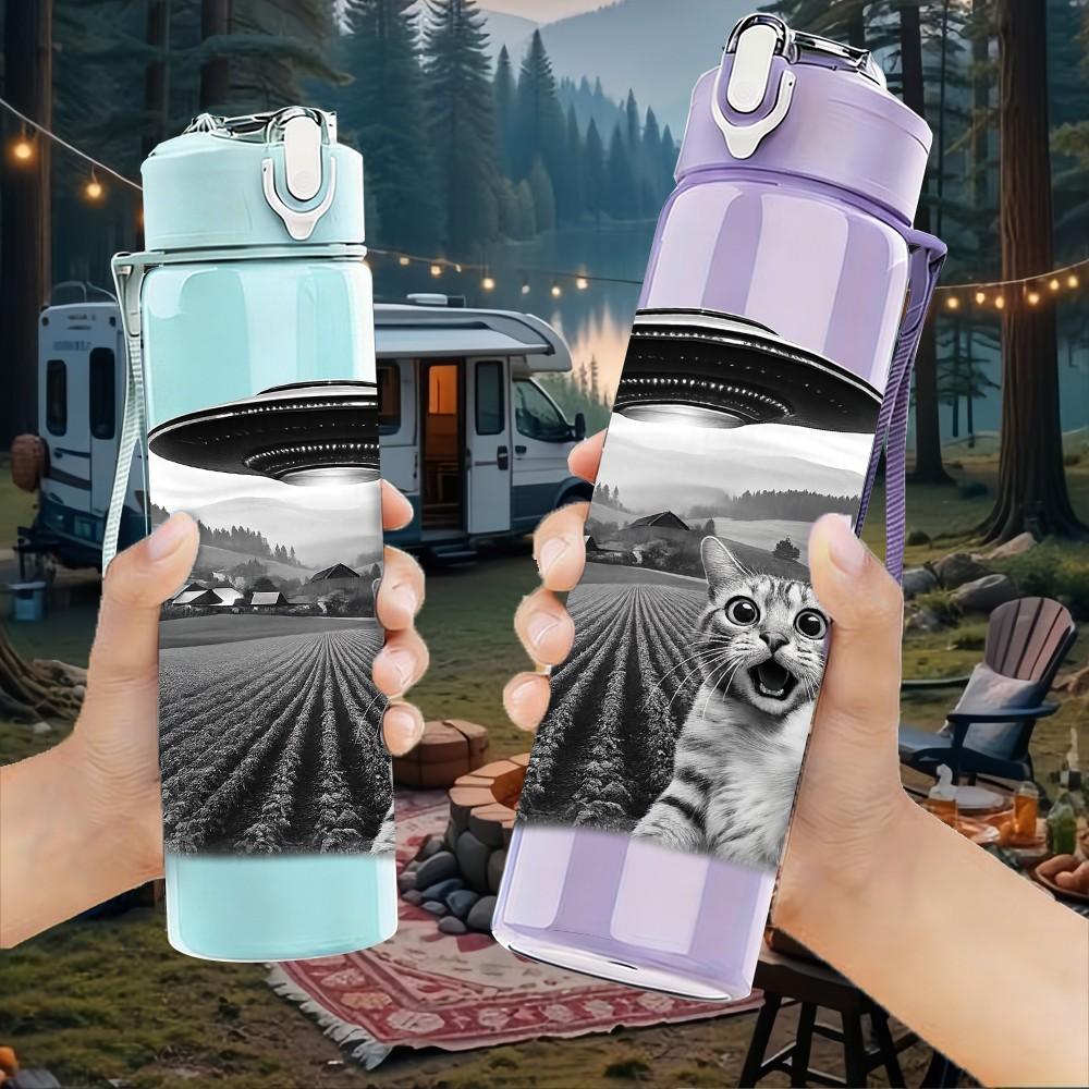 1PC UFO Alien Farm Abduction Print 750ml Color Plastic Sports Water Bottle Leakproof Flip Straw Lid Suitable for Sports Office Home Use
