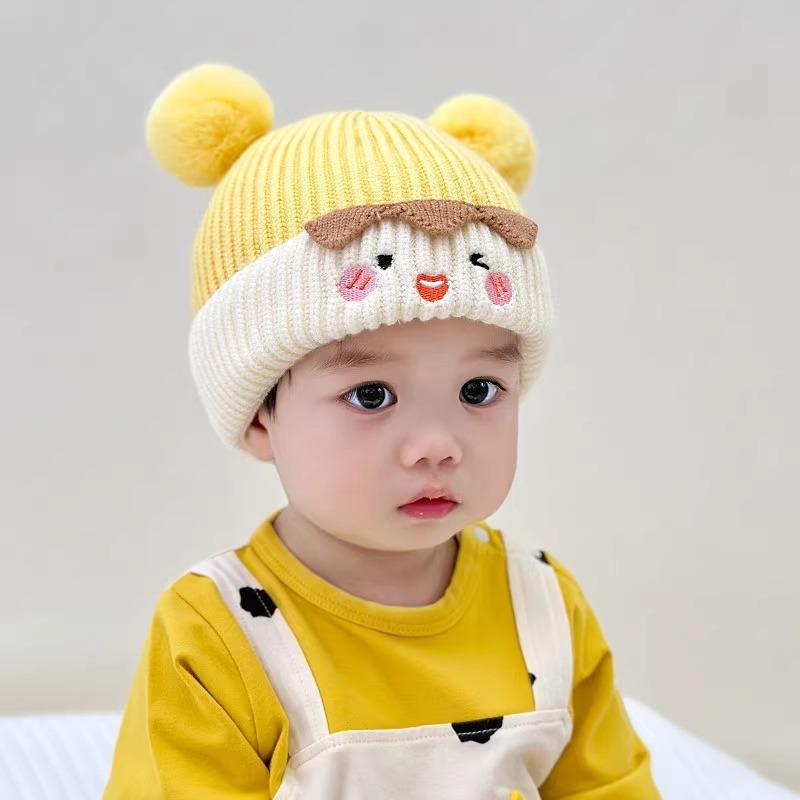 Autumn and winter baby hat, Korean version, cute cartoon design, fleece-lined, thickened, warm, ear-protecting, windproof, knitted wool hat for boys