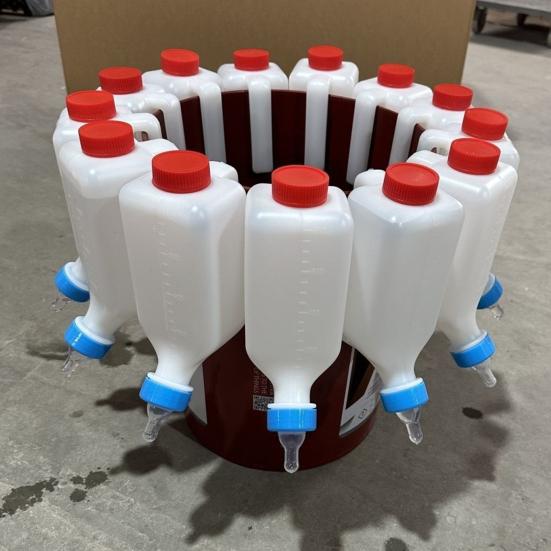 Lamb Nursing Bottle 800ml Cub Breast Replenisher with Scale Hanging Milk Feeder Bottle Mimics Breast Milk Lamb Feeder for Little Goat Calf Sheep