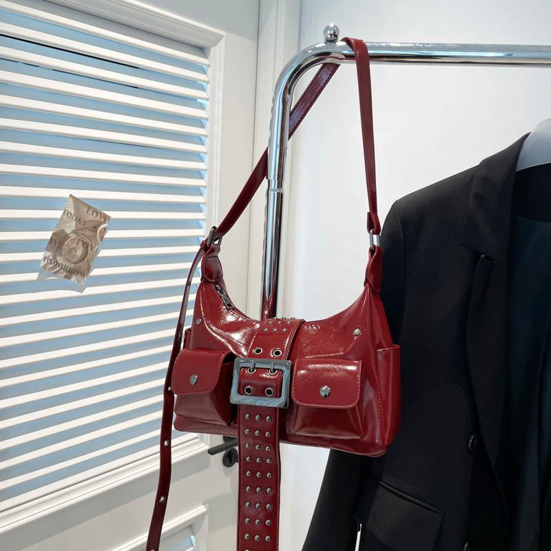 Niche design handbag rivet shoulder underarm bag women's 2025 new high-end commuter tote bag