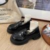 Spring and summer new thick-soled black versatile single shoes sweet sister college style small leather shoes
