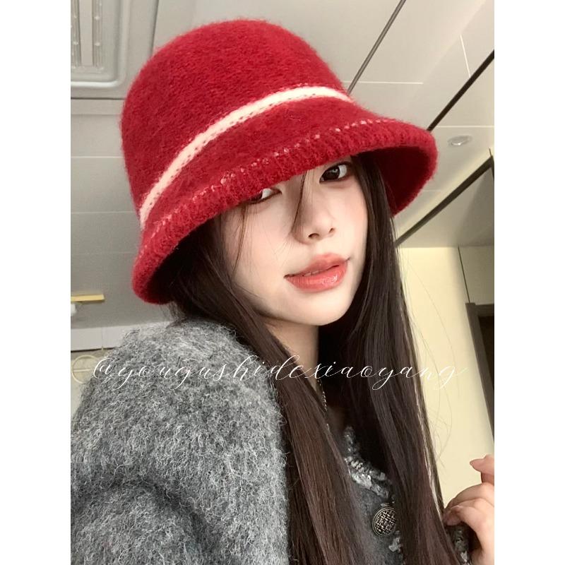 

Temperament shows face, small knitted bucket hat women s autumn and winter versatility, retro niche pot hat, women s slit high-end adjustable (52-59cm)