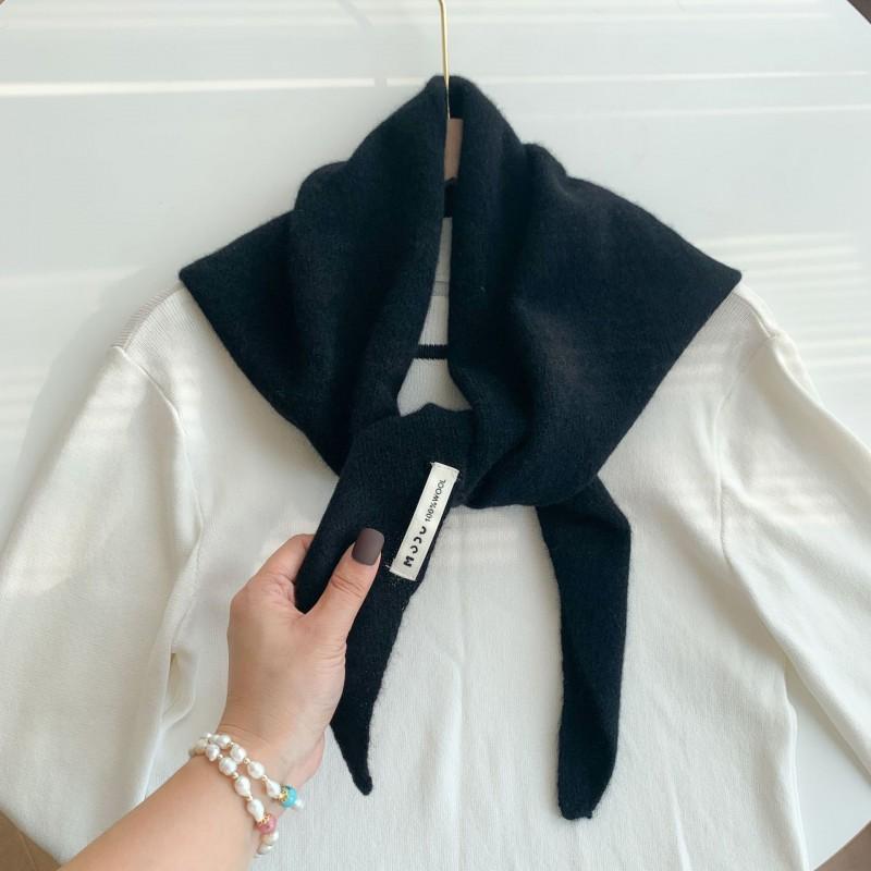 100% Wool Knitted Triangle Scarf Women Winter Warm Wrap Shawl Lightweight Stylish Neckwear