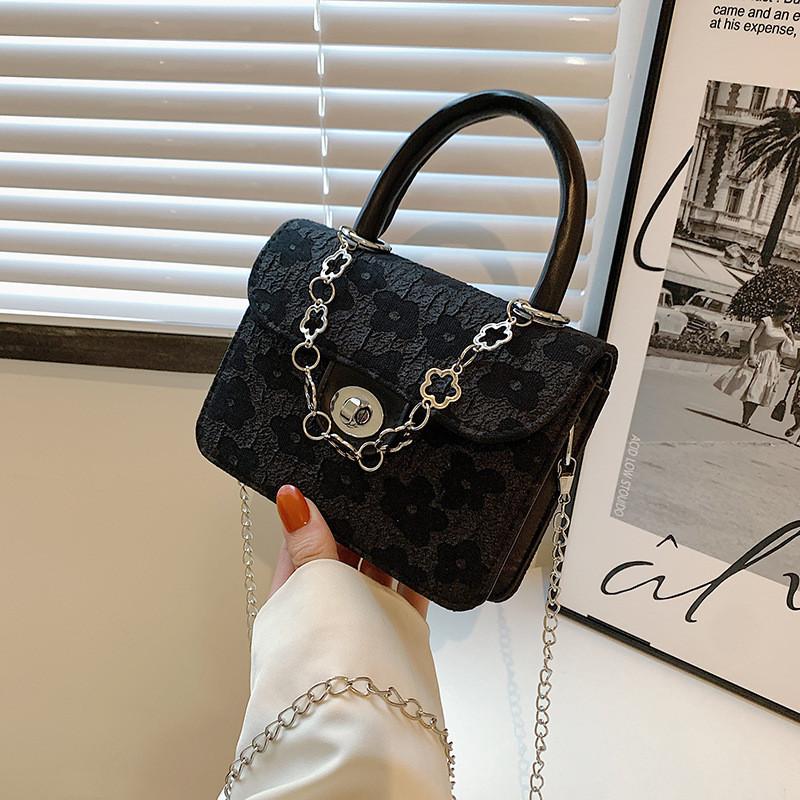 Fashionable Korean Style Large-capacity Shoulder Bag With Wide Strap For Women Trendy And Simple Small Square Bag чёрный