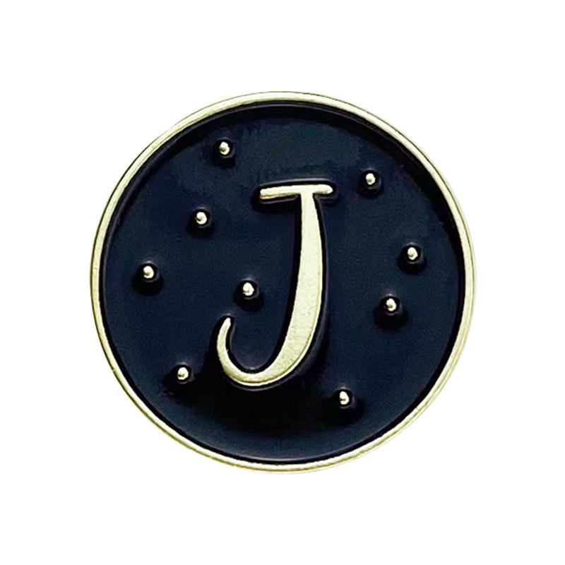 A-Z 26 Letters Initial Brooch Women English Alphabet Brooch Pin Round Badge Corsage Unisex Collar Jewelry Clothes Bag Decor Gift