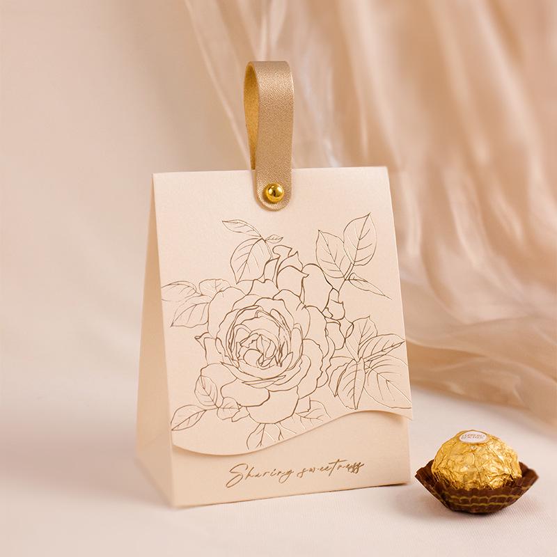 2025 Creamy White Retro French Handbag with Champagne Bow Textured Design - Wedding Candy Box