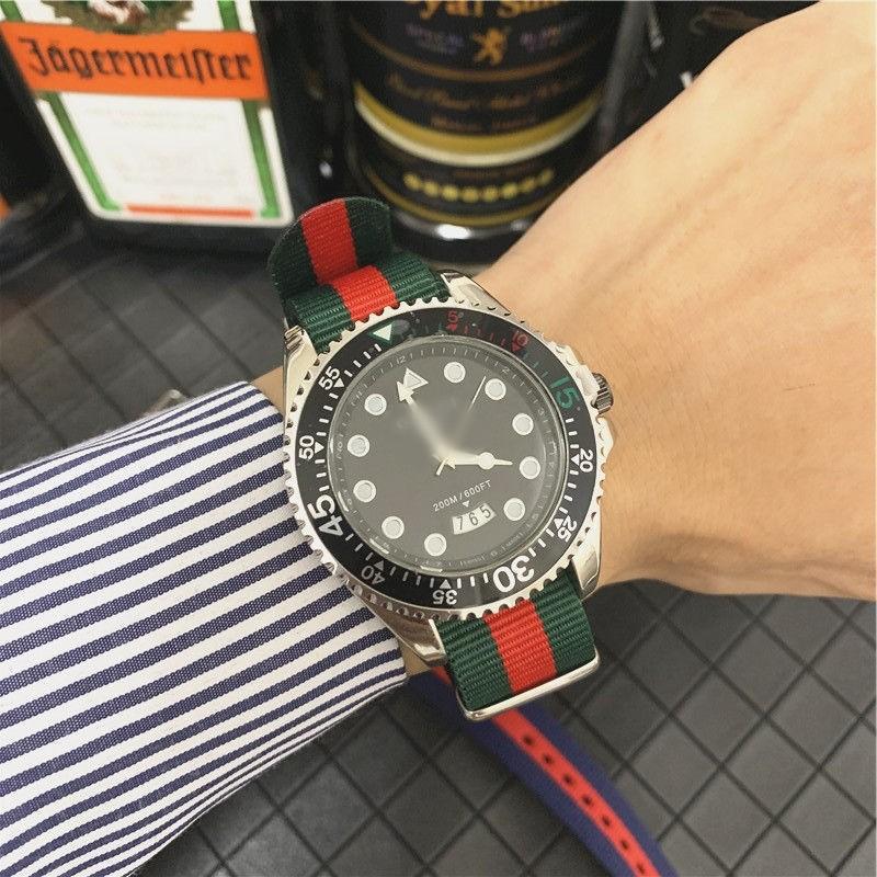 Mens Quartz Watch With Nylon Strap Sport Casual Round Dial Stainless Steel Buckle Alloy Case Mineral Glass