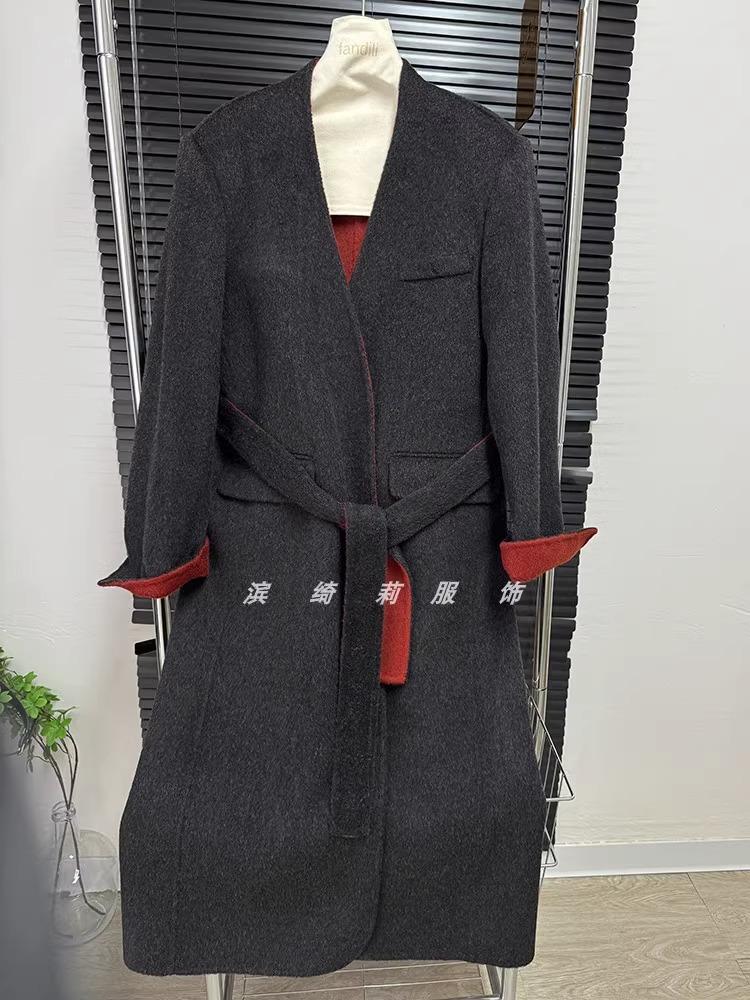 

Зимнее шерстяное пальто с глубоким V-образным вырезом, контрастной шнуровкой, удлиненное, с темпераментной линией плеча, свободное шерстяное пальто M 120-150 чёрный