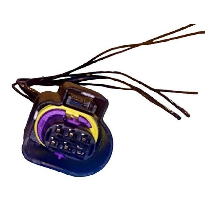 

Connector of Oxygen Sensor,Throttle Position Sensor ,Traction Control Switch