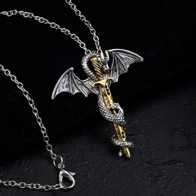 Pterosaur wrapped sword, necklace, punk rock style, Dragon Sword sweater chain, European and American fashion retro, metallic personality