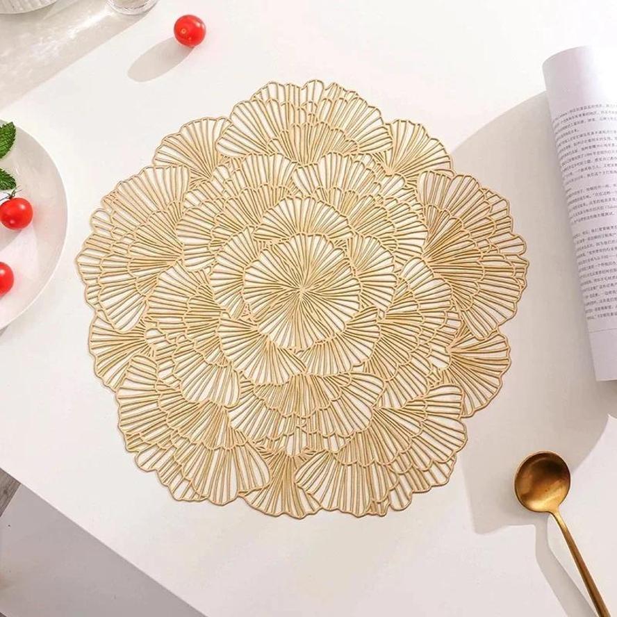 European Hollowed Out Flower Dining Mat Desktop Decoration Anti Slip And Heat Insulation Mat Light Luxury Western Dining Mat