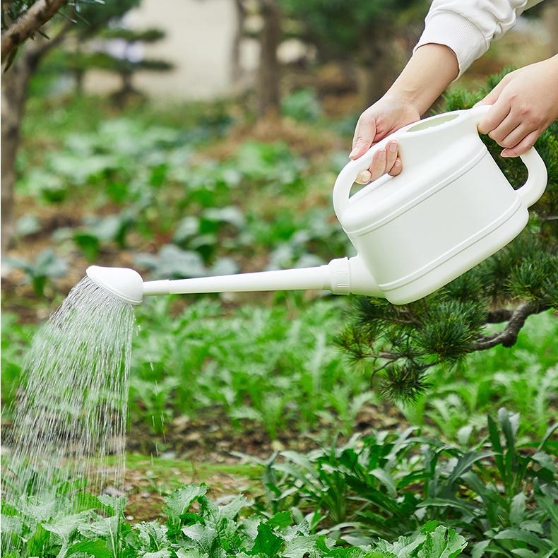 Factory Price Customized 4L Watering Can Other Watering & Irrigation Plastic Watering Cans for Garden Plants белый