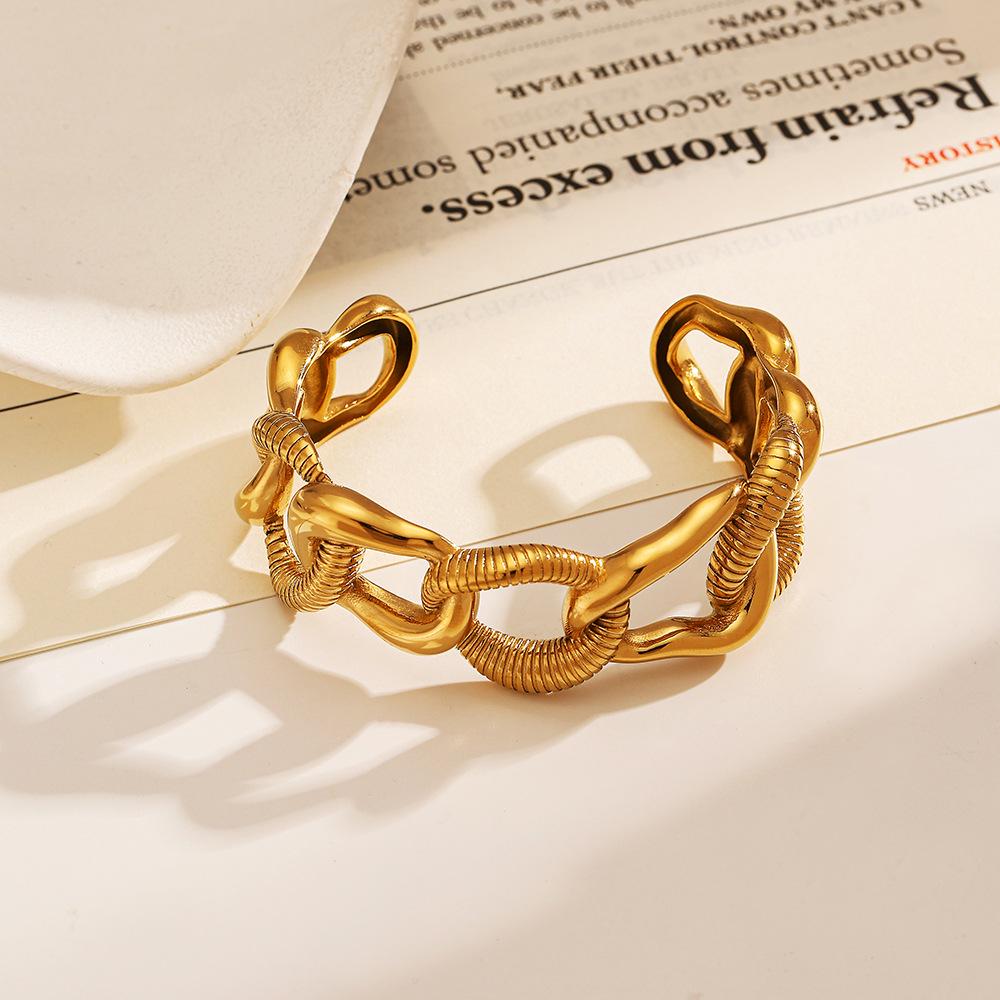 18k Gold Plated Titanium Steel Women's Woven Pattern Bracelet with Buckle
