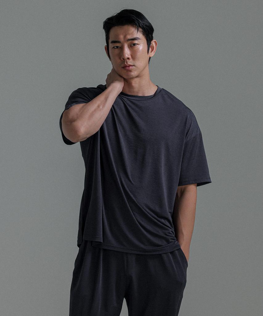 WORKOUT DNA Fuse Ice Short Sleeve Tee