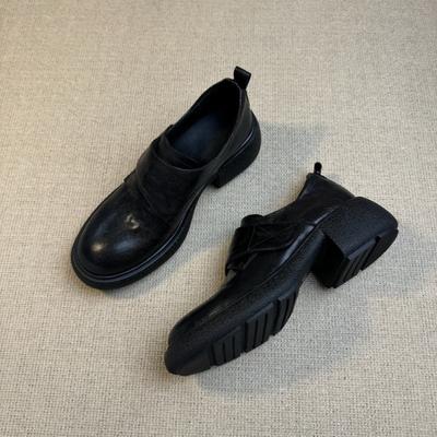 Retro schlichte Loafer mit runder Kappe für Damen, Herbstneuheit, Pendler-Lederschuhe, Klettverschluss, tiefer Ausschnitt, Plateau-Einzelschuhe