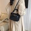 Summer Casual Handbag Simple Messenger Bucket Bag Popular Commuter Bag This Year