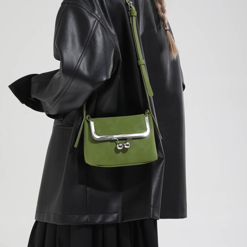 One-shoulder Crossbody Bag Vintage Niche Foldable Clip Bag Woman Fashionable Personality All-matching Splicing