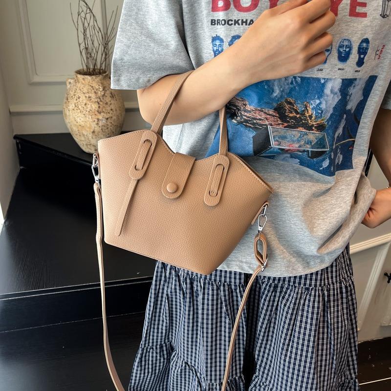 Simple texture lychee pattern portable wing bag autumn new hand bag shoulder messenger bag