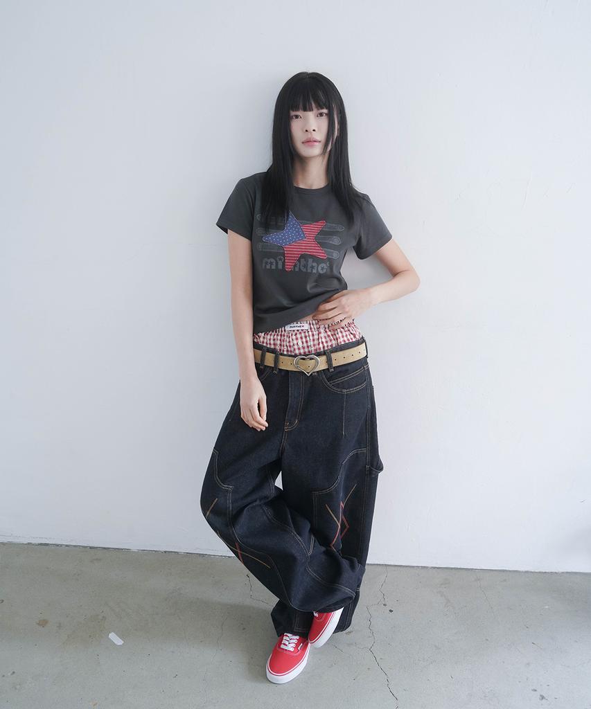 Mimdeowodeulobeu Napoleon Star Crop Patch T-Shirt_Charcoal