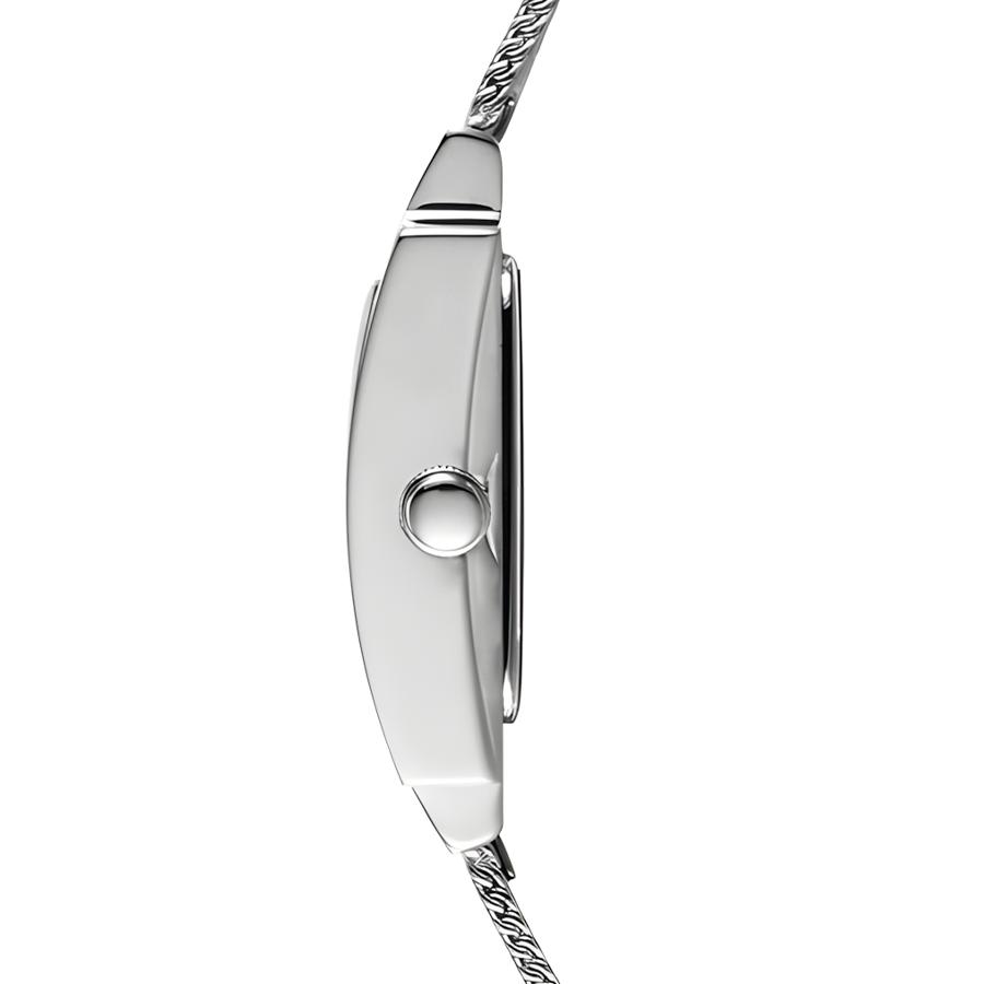 Guess Women's Quartz Stainless Steel Three-Hand Watch Stainless Steel Case/Crystal Mirror W0953L1