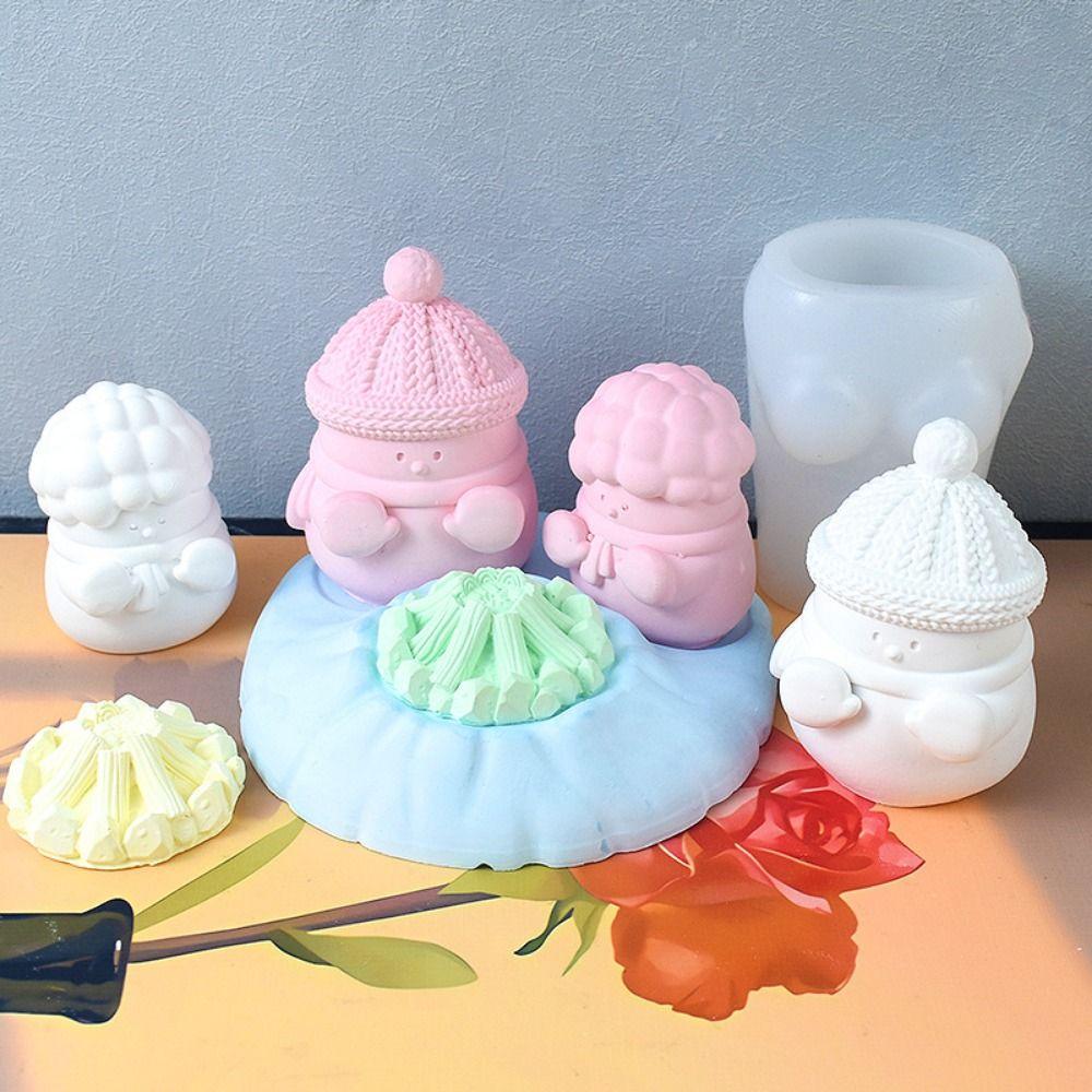 4pcs/set 3D Snowman Candle Mold Soft Chocolate Candy Mold Crafts Gypsum Mold  for Christmas Party