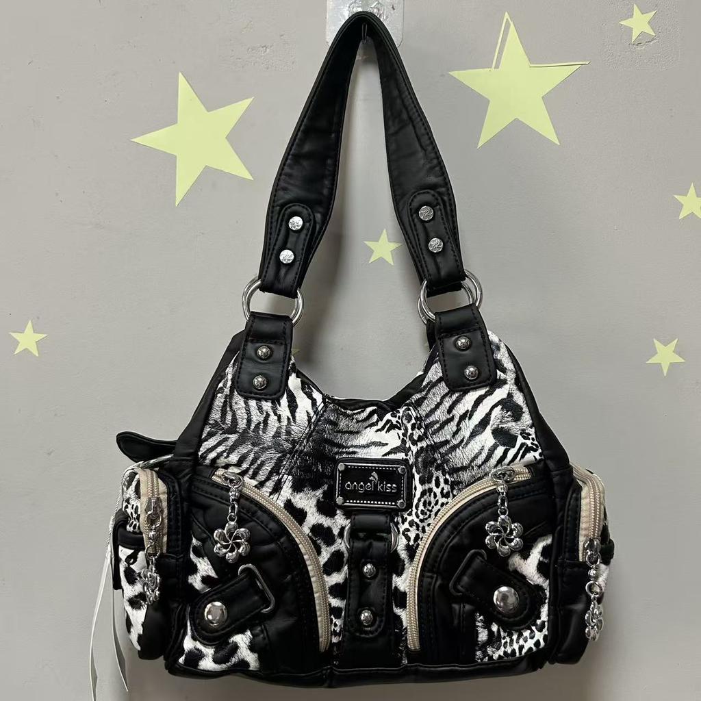 Angel Kiss Stil Retro Abgenutzte Leder Hobo Tasche, Edgy Y2K Umhängetasche Geräumige Schultertasche mit Mehreren Taschen für den Alltag