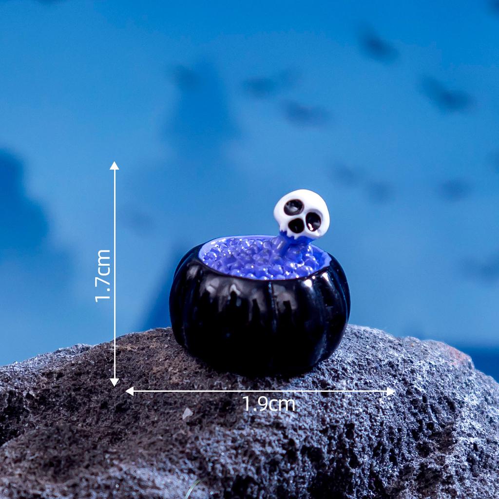 Car Center Console Decorative Ornaments Micro Landscape Creative Halloween Witch Ghost Pumpkin Mini Ornaments