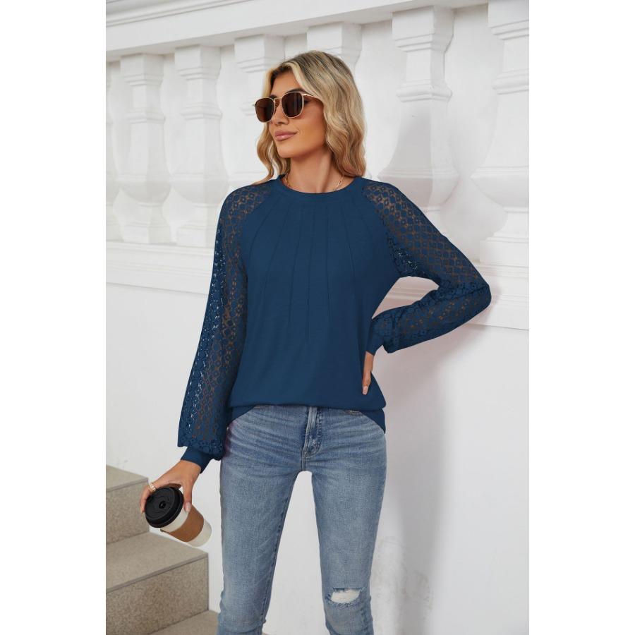 Autumn Winter Lace Patchwork Sleeves T Shirts Fashion Elegant Long Sleeves Top Women’s Round Neck Plus Size Loose T-shirt