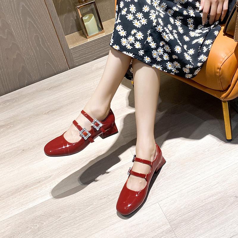 Fashion Luxury Crystal Belt Buckle Mary Janes Woman Red Patent Leather Ballets Shoes Ladies Wedding Med-High Heels Pumps Femmes Tacones