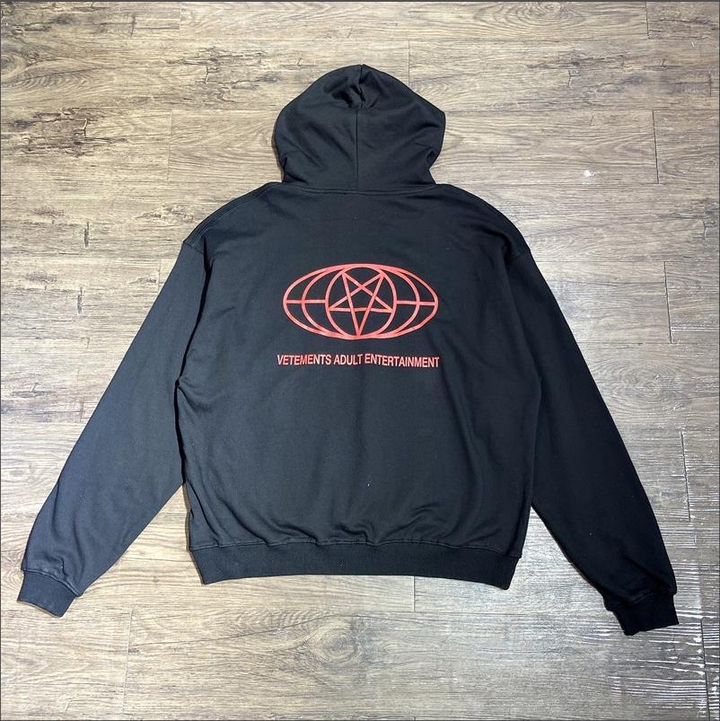 VTM Vitmeng Unisex Loose Casual Hoodie with Letter Print & Embroidery