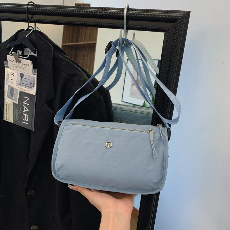 Simple and Large Capacity Crossbody Bag Casual Water-repellent Shopping Bag Fashionable Nylon Cloth Bag Casual Women's Shoulder Backpack