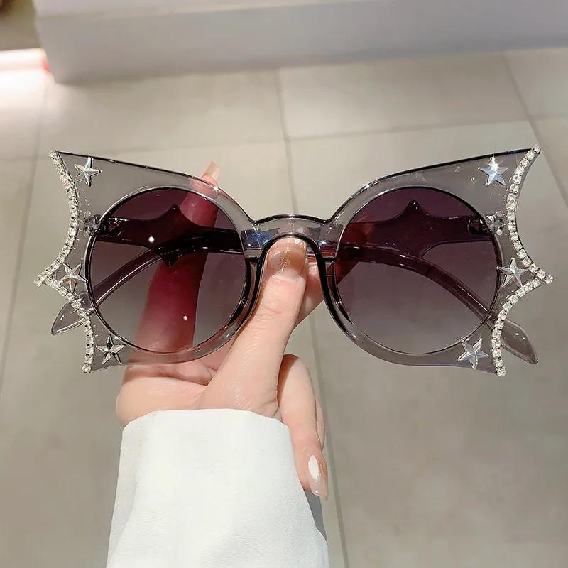 Fashion Vintage Diamond Bat Sunglasses Women For Men Sun Glasses Punk Star Luxury Brand Designer Halloween Party Shades UV400