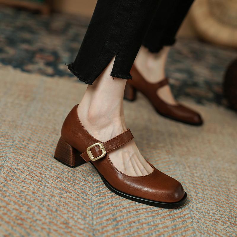 Kvalitní pravá kůže Dámské Lodičky 2024 Jaro Léto Retro Styl Stručné Tlusté Podpatky Přezka Boty Žena Běžné boty Mary Jane
