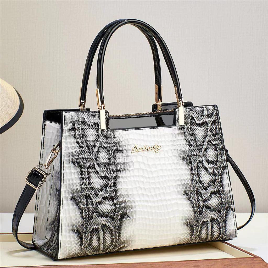 New Large Capacity Fashion Versatile Handheld Lady Bag Women's Office & Work Shopping Messenger Tote Bags New Direct Selling Bag