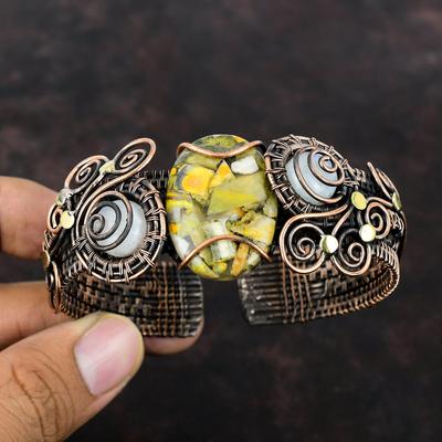 Kupfer Bumble Bee Jaspis Armreif Kupferdraht umwickelter Armreif Edelstein Armreif Mondstein Verstellbarer Armreif Geschenk für Mutter Handgefertigter Schmuck