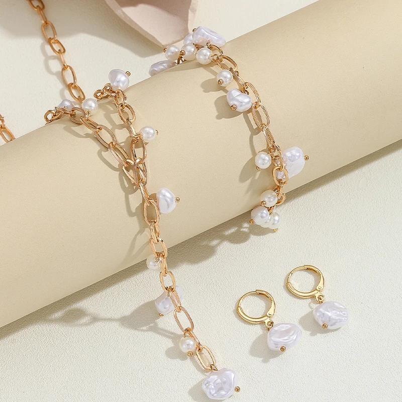 Bohemian Baroque Pearl Jewelry Set for Women Gold Chain Necklace Bracelet Hoop Earrings Set Y2K Vintage Irregular Pearl Charm