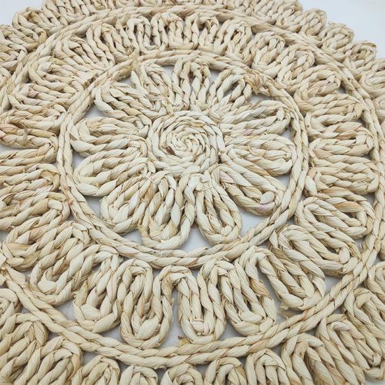 Cup Coaster Flower-shaped Hear Resistant Straw Handmade Woven Exquisite Table Cup Mats for Home