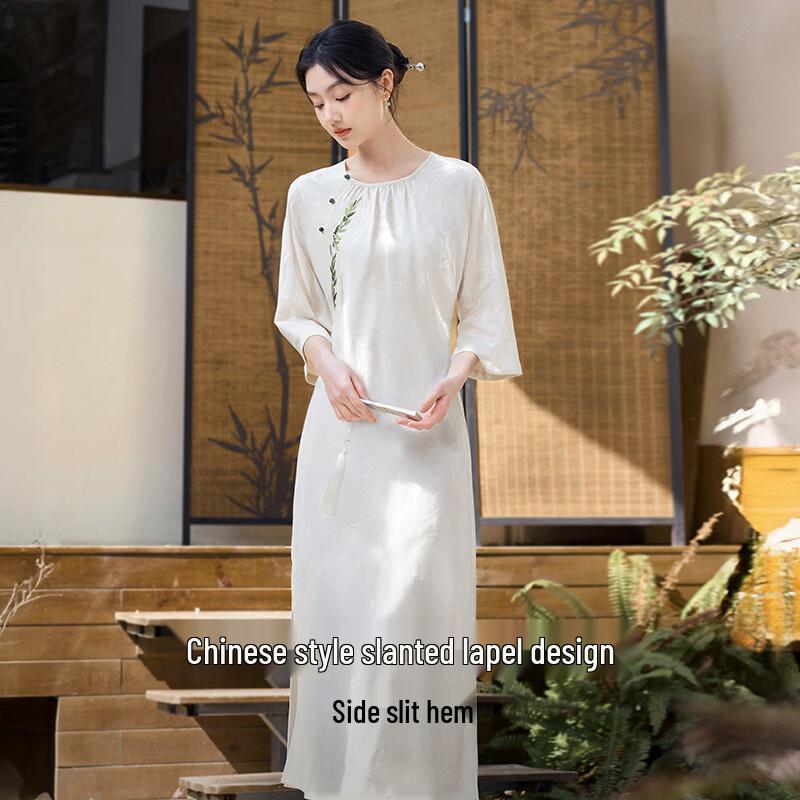 Xiangying New Chinese Style Embroidered Jacquard Dress