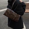 2025 new retro texture premium underarm bag women's bag simple commuter bag large capacity shoulder bag