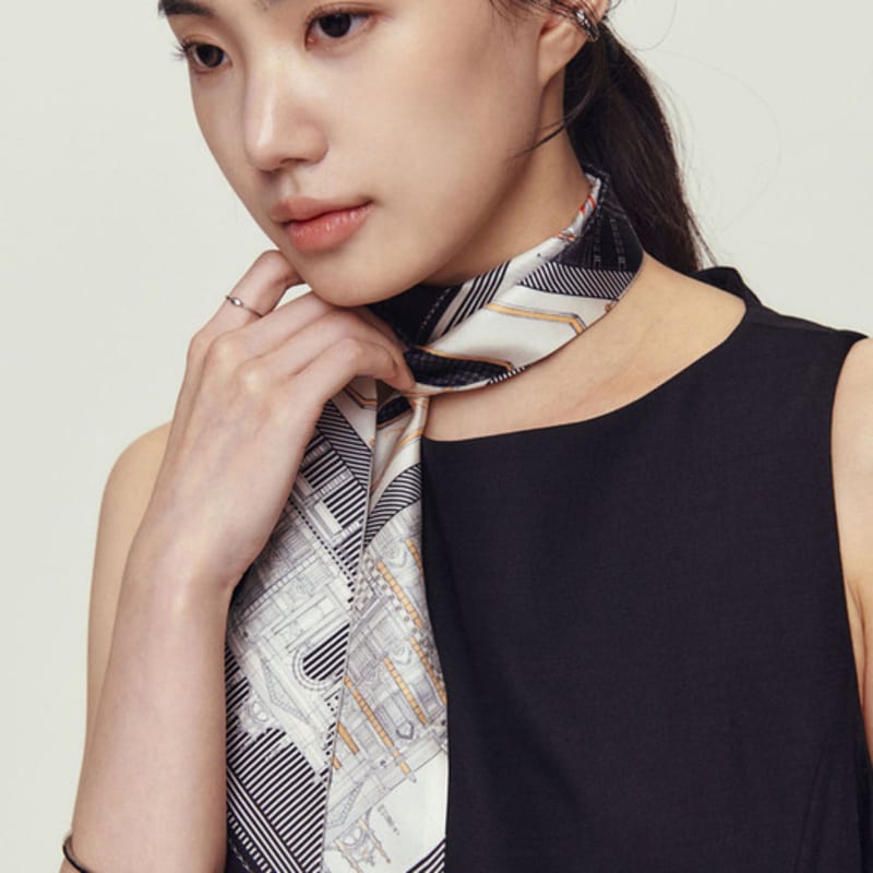 Saint Luxure Bailey Black