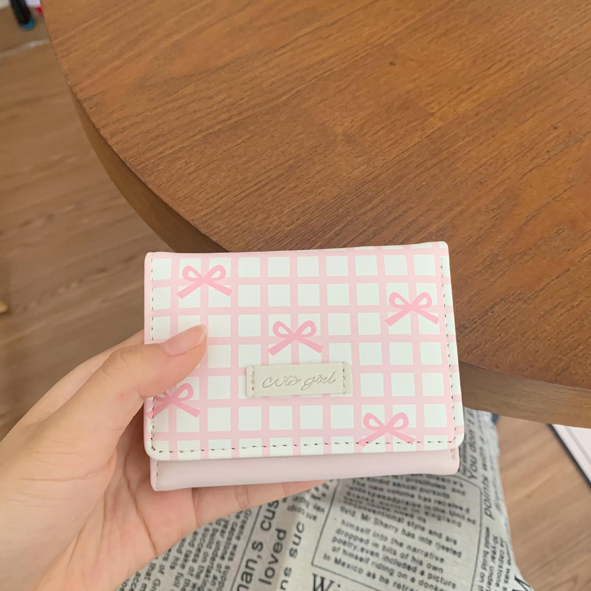 

Кошелек женский новый в полоску с бантом женский простой короткий женский кошелек скидка 30% для студентов светло-розовый