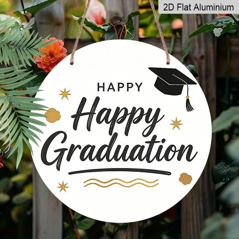 

2D Flat Aluminum Graduation-themed Wall Hangings Available in Multiple Sizes Featuring A Simple Black and Gold Happy Graduation Design Are A 7.87×7.87inch