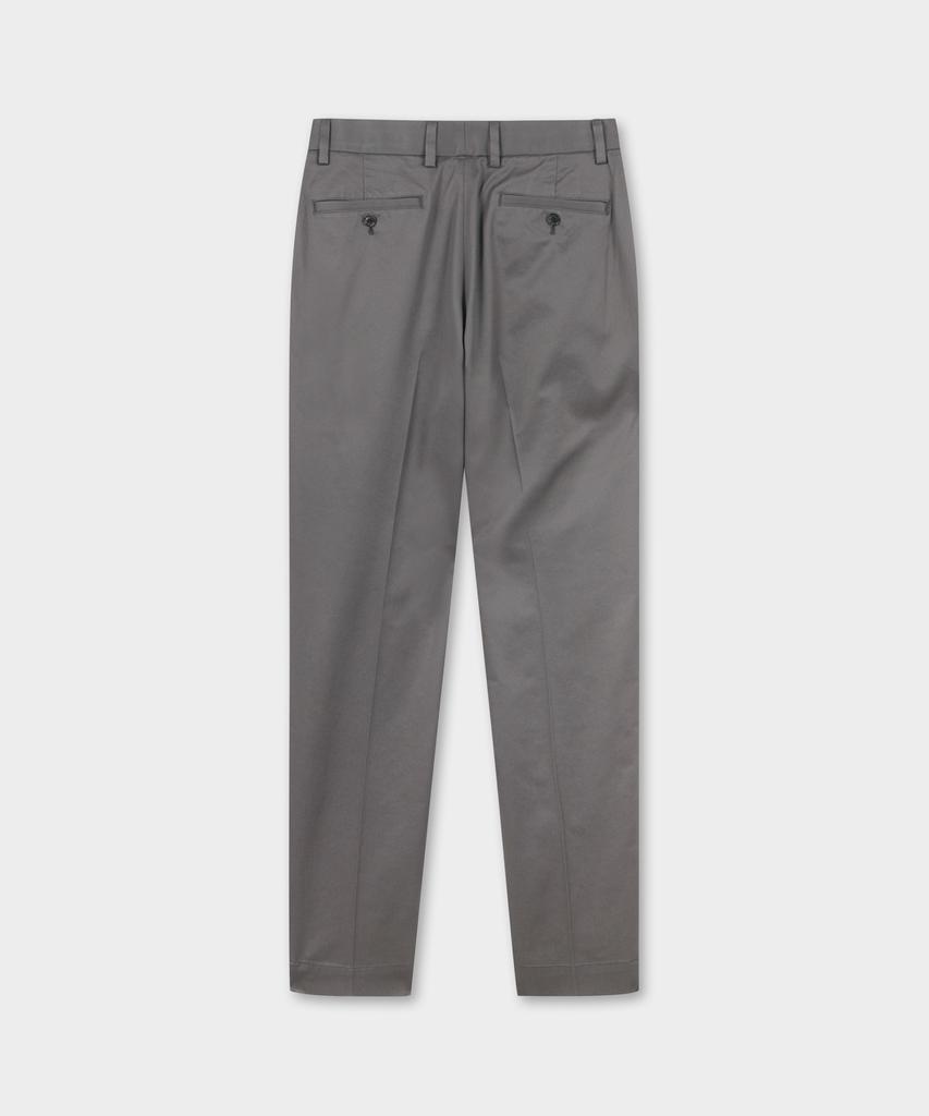BROOKS BROTHERS Slim Fit Lightweight Advantage Chino (Magnet) (Bbpcmmz501)