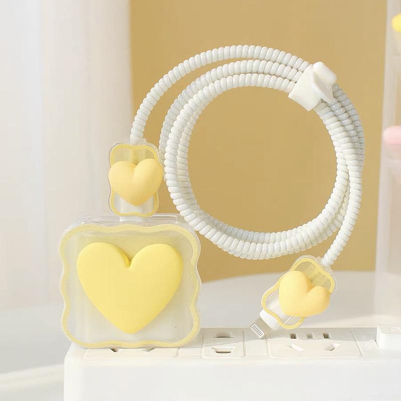 The data cable protective cover is suitable for Apple's original data cable protective rope, charger love protective case set.