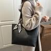 Foreign Trade Season New Women's Large-capacity Bag Women's Large-capacity Fashion Shoulder Bag Retro Portable Tote Bag