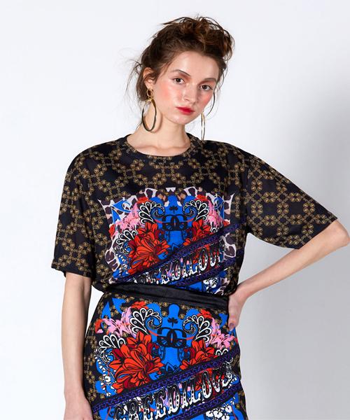 GREEDILOUS Geometric T-Shirt